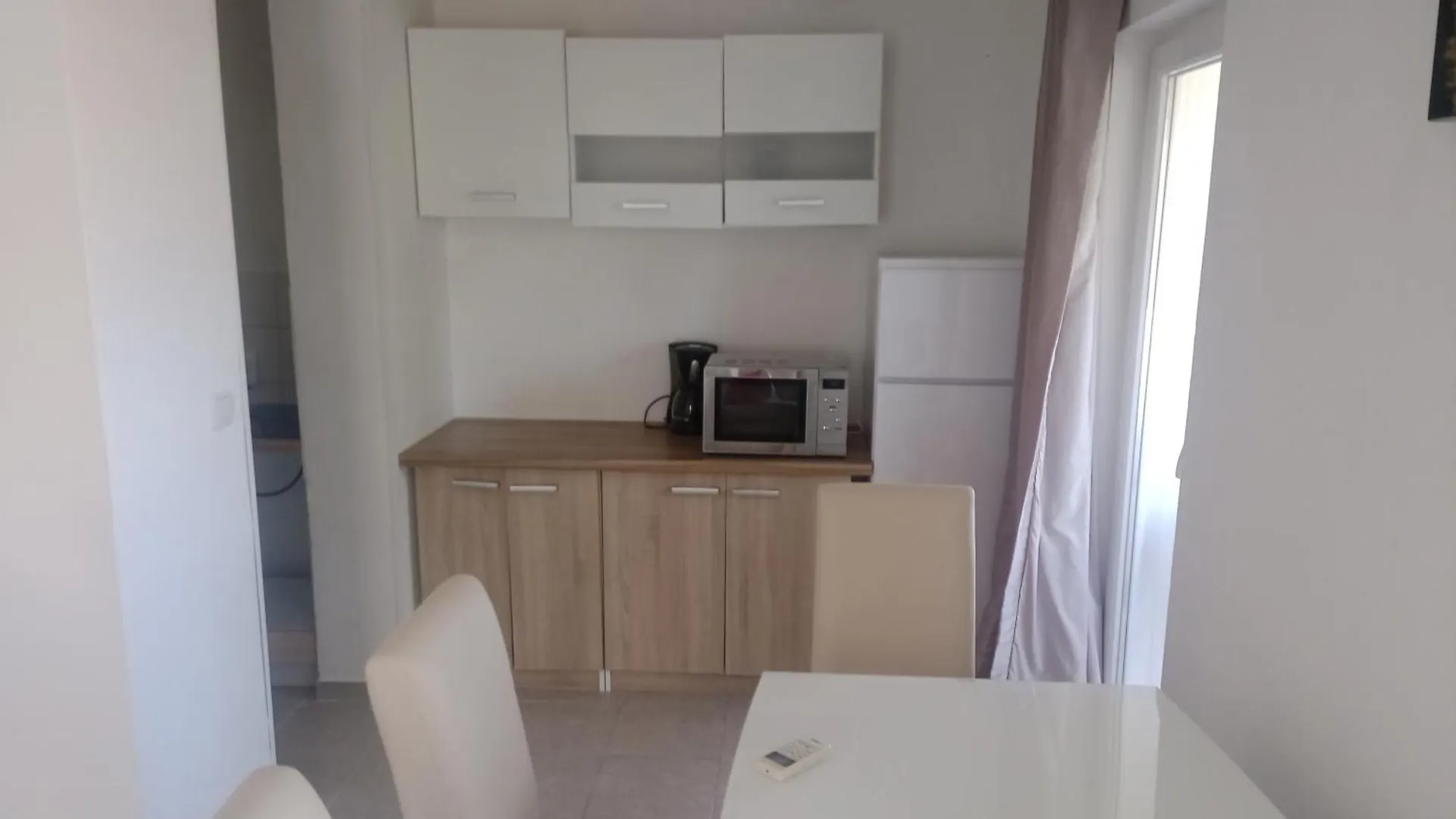 Apartments And Rooms Camelia Premantura Gasthof